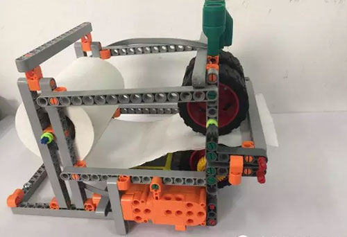 智能果殼箱，智慧出紙機……孩子們讓生活更智能！