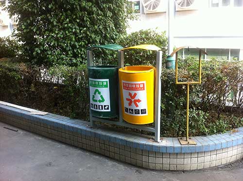 靠譜的玻璃鋼垃圾桶廠(chǎng)家，看韶關(guān)小區(qū)如何挑選