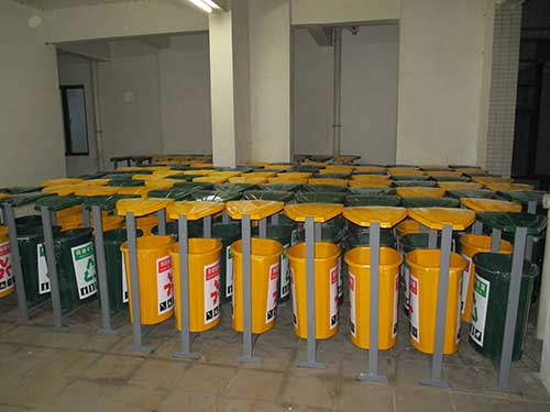 靠譜的玻璃鋼垃圾桶廠(chǎng)家，看韶關(guān)小區(qū)如何挑選